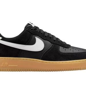 Nike AF1 black low with gum sole sz8 VNDS